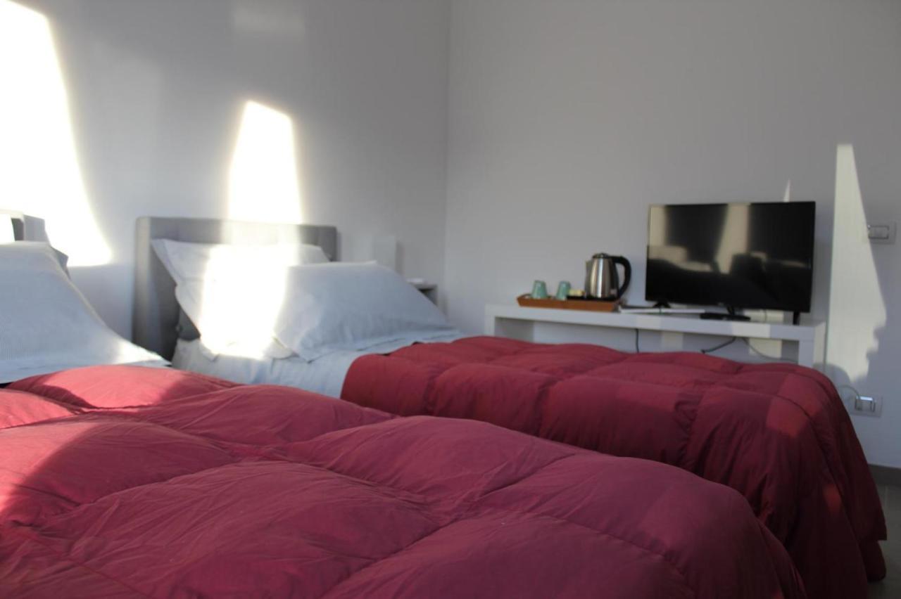 Bed & Breakfast Lufra レンデ エクステリア 写真
